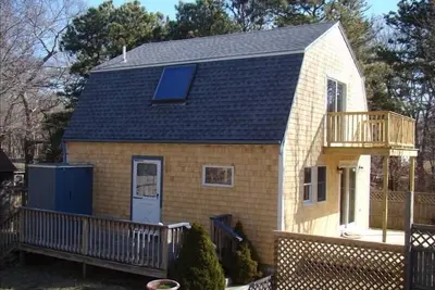 Image de Vineyard Haven Guest House - 4 personnes, A \/ C, à pied de la ville