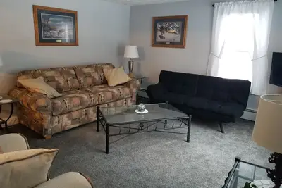 Image de Cherry Bend Country Home