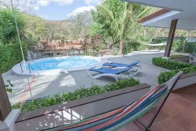Image de Charmante villa avec casita supplémentaire, située dans la communauté privée Isabella