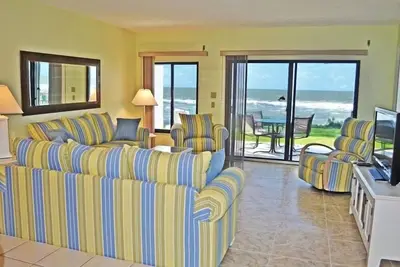 Image de Condo Gulf Front au rez-de-chaussée récemment mis à jour