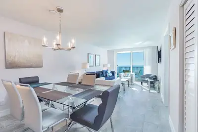 Image de Piscine chauffée et spa Premium avec vue sur le golfe - Unité 1007
