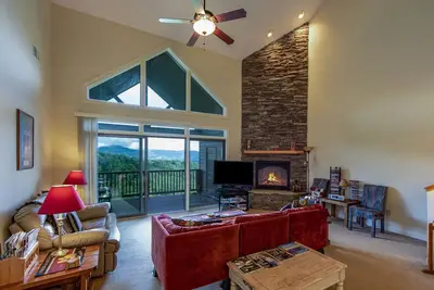 Image de Condo de luxe juste au-dessus de la piste de ski intermédiaire