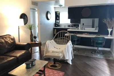 Image de Park Front Town-House Gated - Parking couvert