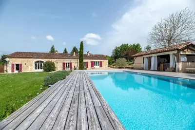 Image de Très belle longère, tout confort avec spa, au calme, au cœur du Périgord