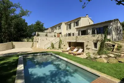 Image de Bastide du Levant du Mas de l'Amarine