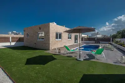 Image de Cyprus Villa Minutes from the Beach, Protaras Villa 1195