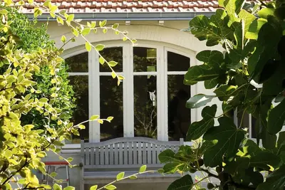 Image de Maison de charme avec jardin et terrasse à 2mn à pied de la plage