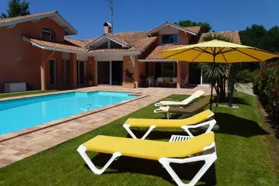 Image de Chiberta ViIla standing, Golf Vidéo dispo, Parfait famille, Piscine chauffée.