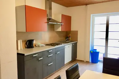 Image de Jägerhaus Hochemmingen, Maison Schwarwald à Schwenningen, appartement de vacances 160m2