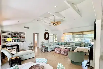 Image de Rénové Dunes House, un pâté de maisons de la plage