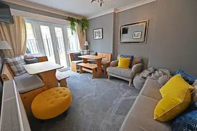 Image de Maison de ville centrale parfaite pour Get-Togethers pour 10 personnes