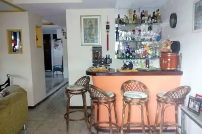 Image de Belle maison 5 chambres 4 suites, confortable entre Geribá et Ferradura