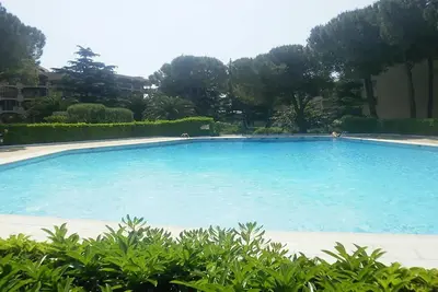 Image de Tres Beau T1 Alcove Dans Residence Securisee Avec 3 Piscines
