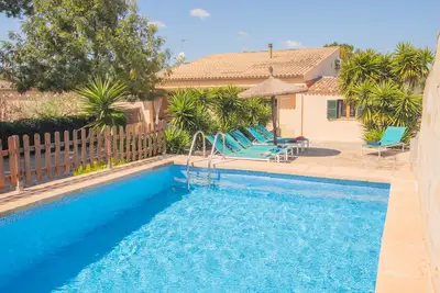 Image de Villa rurale avec piscine près de la plage de Trenc.