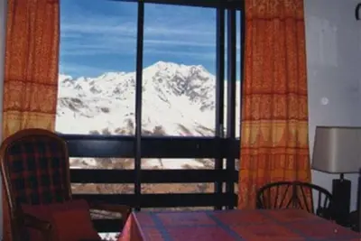 Beau Duplex (48m2) Balcon (Vue superbe) Pla D'Adet, Pistes à 150m, classé 2*.