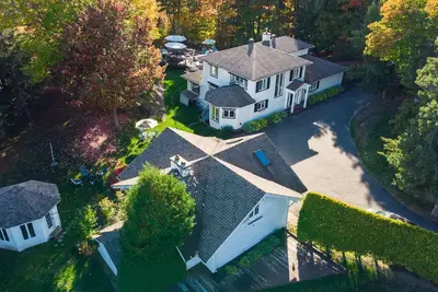 Image de Montagne Top Estate Sur 5 Acres + 12 Couches (PROPRIÉTAIRE)