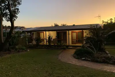 Image de Rocky Beach Cottage, 26 Pacific Drive,