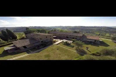 Image de Paisible 2 Br 1 bain dans les collines du Chianti!