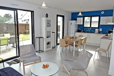 Image de A 3 minutes à Pied de la Plage côté Baie: Maison Tymad, moderne, au calme