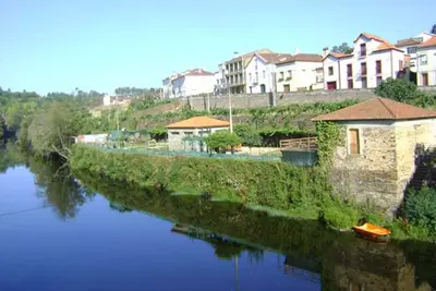 Image de Jolie maison avec vue sur la rivière, Coja