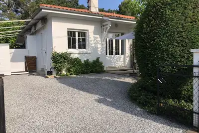 Image de Andernos 200m Port, Plage, 700m jetée, centre Maison2/4per 1chambre, Jardin, calme