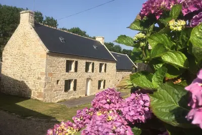Image de Renovated Bretonian Farmhouse Pointe Du Raz 300 m sea Promo: 5% 2nd week
