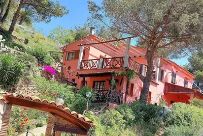 Image de appartement dans villa avec terrasse vue mer