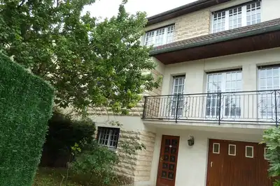 Image de Villa classé 5 * Paris Porte d'Italie, avec jardins et 2 parkings