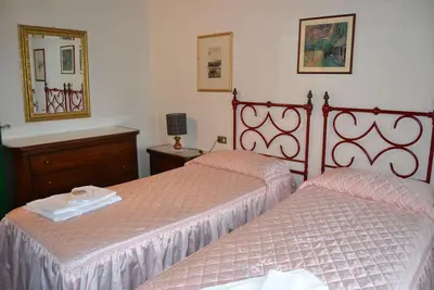 2 chambres confortables dans une magnifique Toscane avec un style rustique