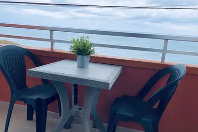 Image de Daniele Maison Avec Vue Sur La Mer. €200, 00. . . . Internet Wifi Gratuit!