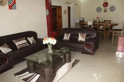 Image de Happy Home and dine - Joli Bed and Breakfast chez soi pour les voyageurs.