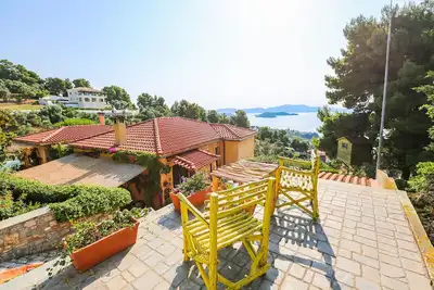 Image de Nouvel appartement de luxe absolu avec vue sur la mer \"SunShine\" à Villa Stratos Skiathos