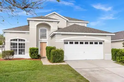 Image de 5 Bedrooms/ 3. 5 Bathrooms/ Windsor Palms (8017 Kp)