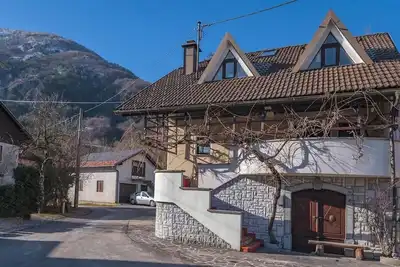 Image de Chalet GoSlo - hébergement indépendant dans la vallée de la Soca pouvant accueillir jusqu'à 7 personnes
