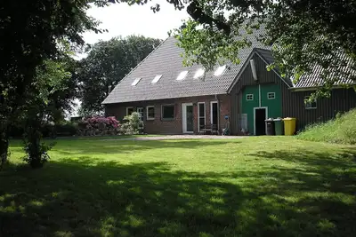 Image de Ancienne ferme pour toute la famille - isolement absolu - animaux acceptés