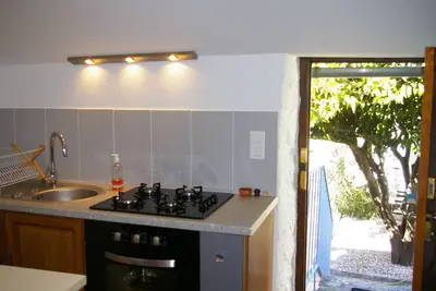Image de Authentique bergerie en pierre  avec jardin avec wifi