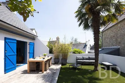Image de Maison au Port de sainte marine à 20 mètres de la mer - Accès privé au Port