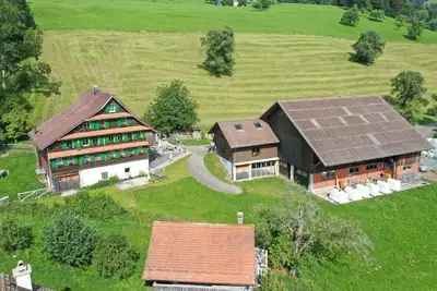 Image de Appartement de vacances Oberägeri pour 1 - 6 personnes avec 2 chambres à coucher - Ferme