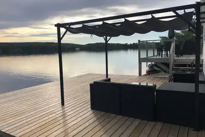 Image de Bord de l’eau Estrie avec spa privé au sel, sauna, kayaks, paddle, wifi