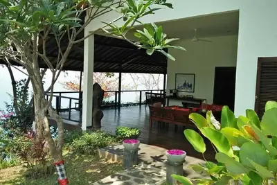 Image de Villa Gamrang, une station balnéaire écologique exclusive à Pelabuhan Ratu