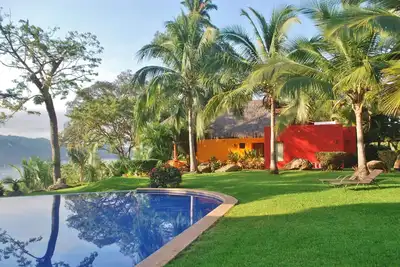 Image de Superbe villa de 4 chambres avec des vues spectaculaires