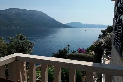 Image de Vue Imprenable Depuis Un Appartement Bord De L'Eau