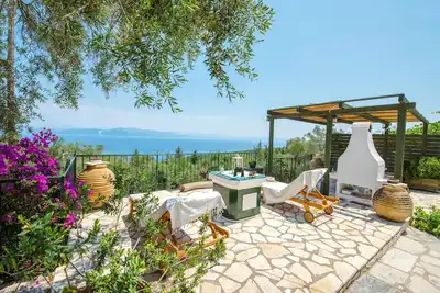Image de Villa Eleonas est une maison de vacances individuelle qui offre un séjour idéal à l'invité.