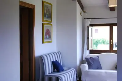 Image de Appartement dans une maison de vacances avec Wifi, piscine, vue panoramique, près de San Gimignano