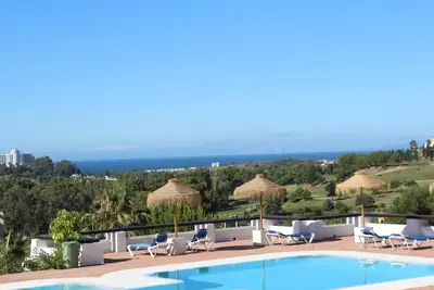 Image de Bel appartement vue mer avec 2 piscines