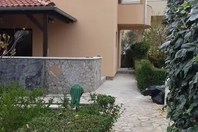 Image de Appartement dans Murter avec terrasse, Climatisation, Wifi, Machine Ă laver (125-4)