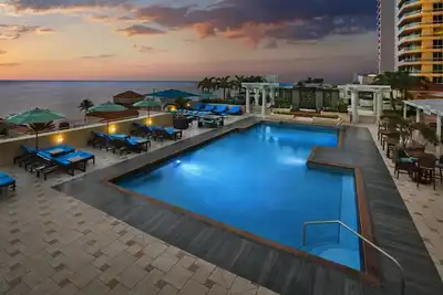 Image de Marriott Beachplace Towers - 5 étoiles - Oceanfront Resort! Droit sur le Strip!