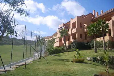 Image de Duquesa Village Front Line Golf Apartment.
