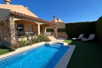 Image de Villa Canarias avec piscine privée à Miami Platja