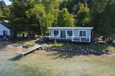 Image de Sur la berge du lac spectaculaire